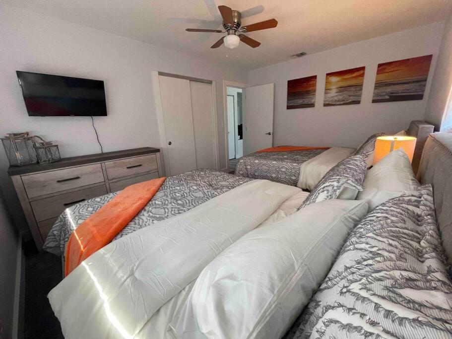 Sweet Escape 5 Br/2Ba Min From Airport And Beach Fort Lauderdale Bagian luar foto