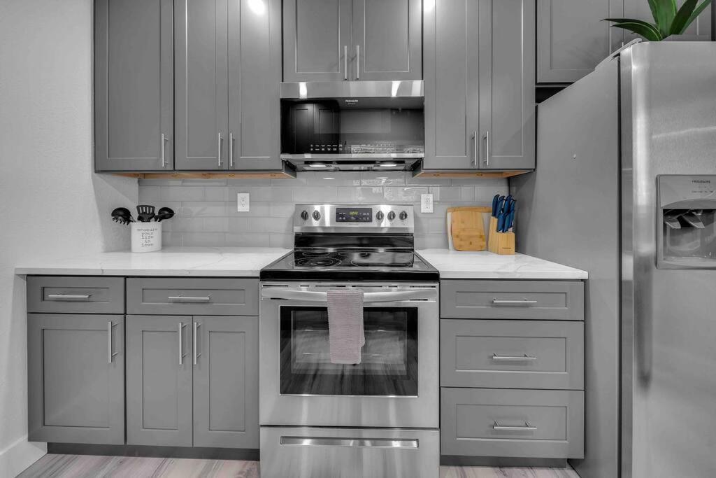 Sweet Escape 5 Br/2Ba Min From Airport And Beach Fort Lauderdale Bagian luar foto
